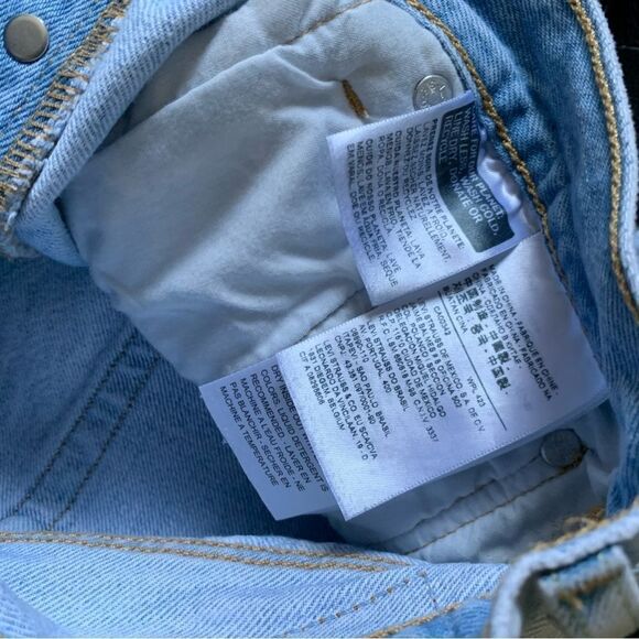 LEVIS 501 SHORTS - Picture 12 of 13